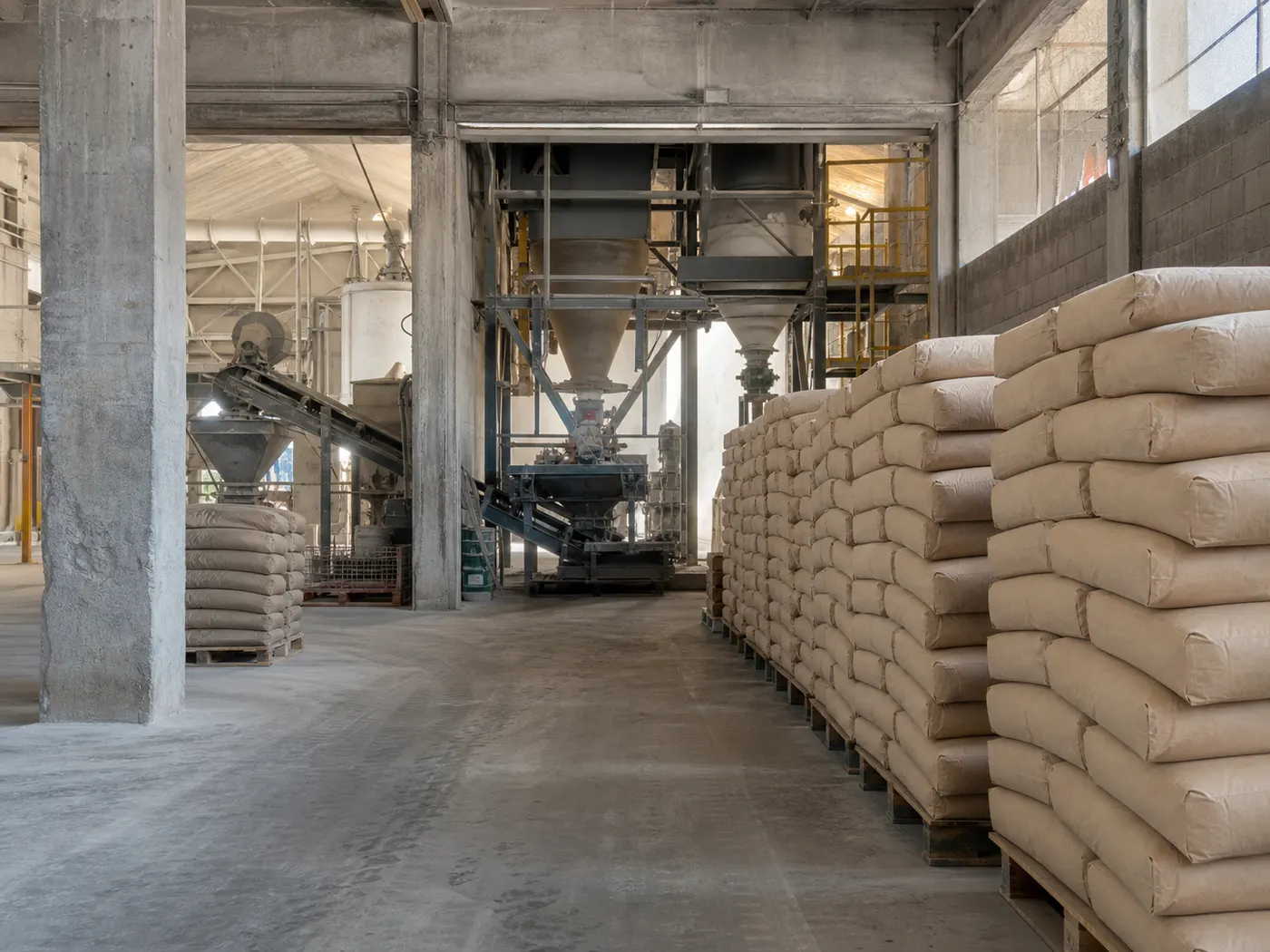 Representación visual de producción y manejo organizado de materiales